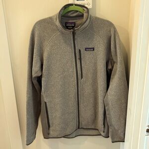 Patagonia zip-up fleece size L